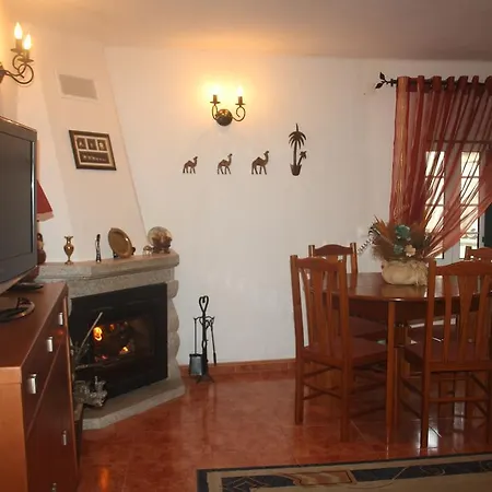 Casa Do Miradouro * Монсанту