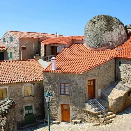 Casa de Férias Casa Do Miradouro *