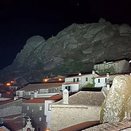 Casa Do Miradouro * Монсанту