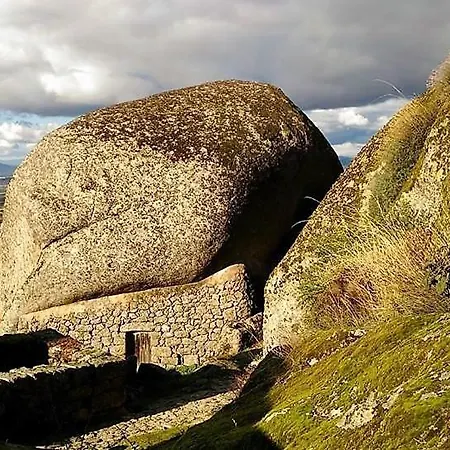 Casa Do Miradouro * Monsanto