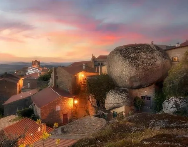 Nyaraló Casa Do Miradouro Monsanto