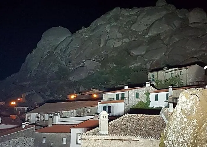 Casa Do Miradouro * Monsanto